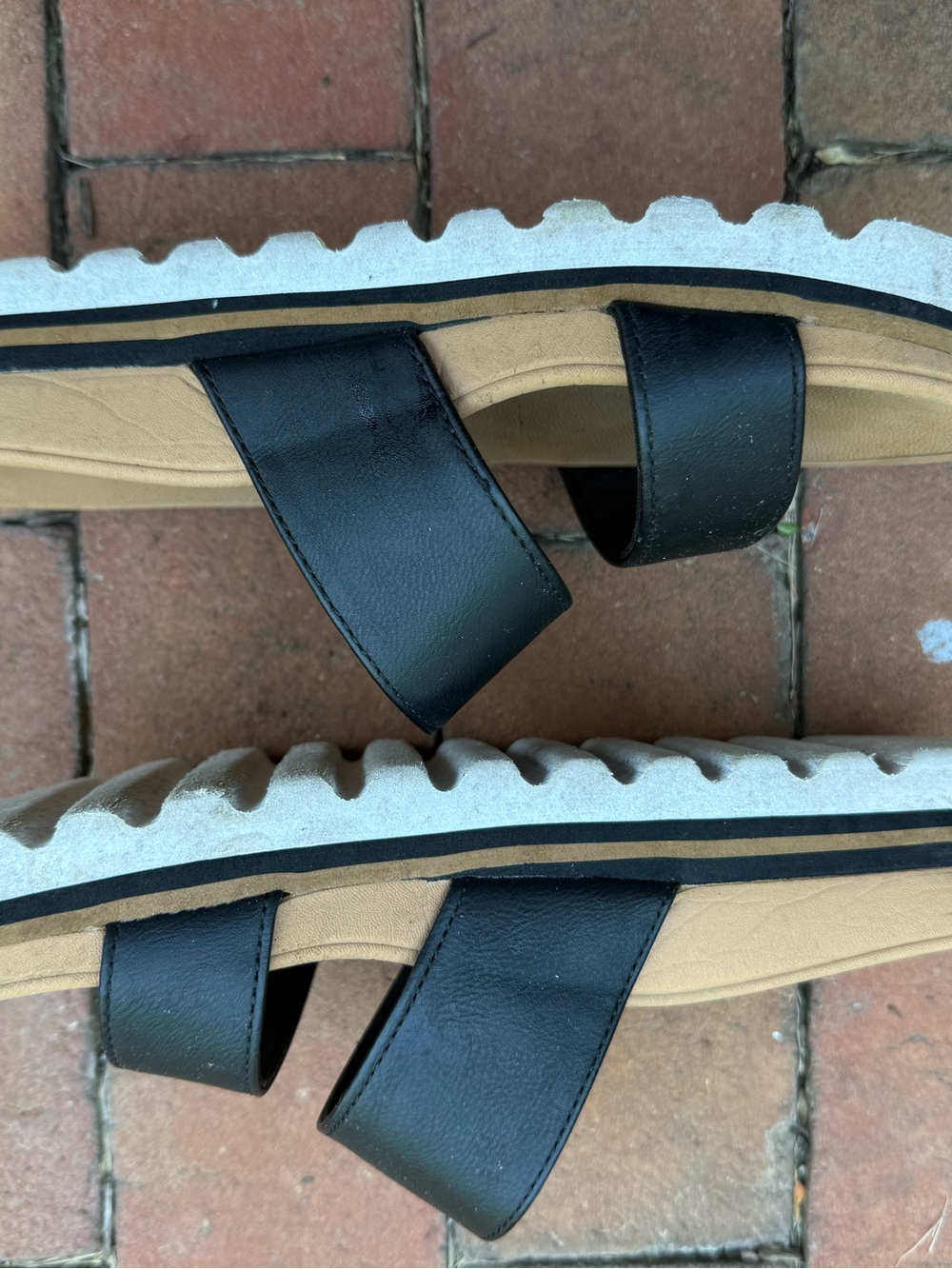Women's Reef Vista Hi Slide Sandal - Picture 7 of 7